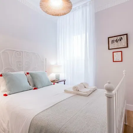 Διαμέρισμα Baixa 2 Bedrooms Apt With Patio + Free Pick Up By Timecooler